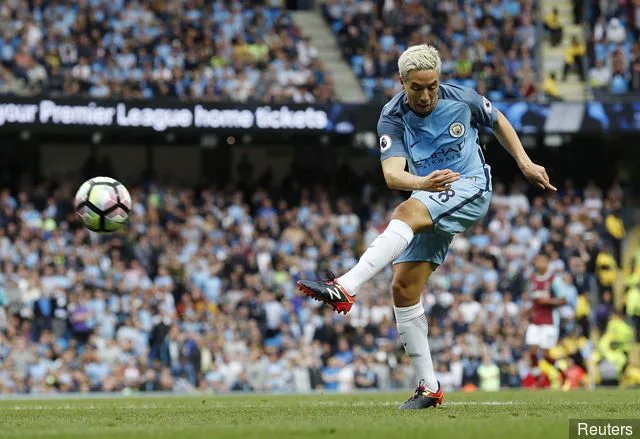 Manchester-stad' title='Moet West Brom voor £12 miljoen een overstap overwegen voor Man City-flop Nasri?
