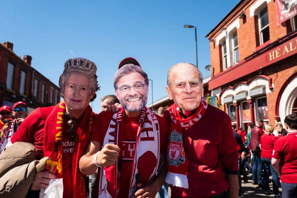 Pourquoi les fans de Liverpool huent l'hymne national