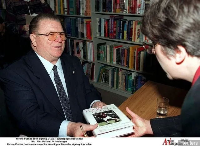 Ferenc Puskas' title='Topp 10 mest produktiva målskyttar i fotbollshistorien