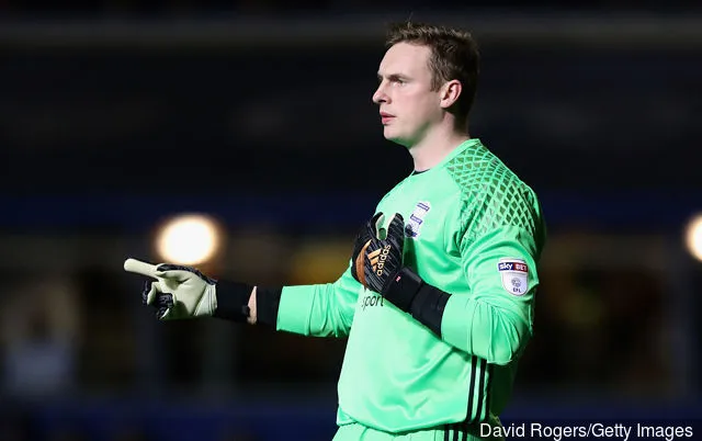 David Stockdale del Birmingham City osserva durante la partita del campionato Sky Bet tra Birmingham City e Wolverhampton Wanderers a St Andrews il 4 dicembre 2017 a Birmingham...' title='Stockdale parla tra i rapporti di uscita, la moglie risponde al tifoso critico del Leeds