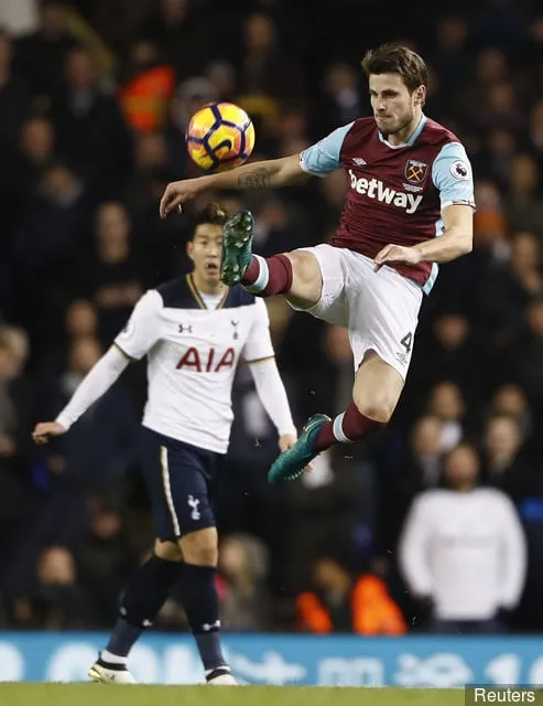 West Ham United' title='Lee Bowyer poimii luut pois West Hamin tappiosta Spursille, sääli Biliciä