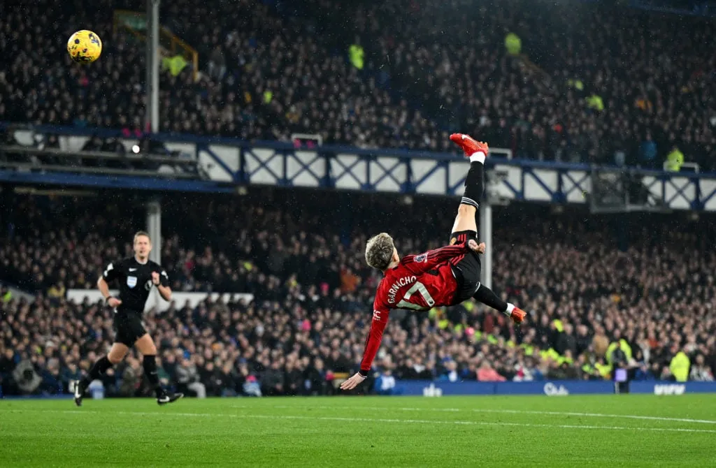 Zu den zehn besten Toren in der Geschichte der Premier League zählen Wayne Rooney, Thierry Henry und Alejandro Garnacho