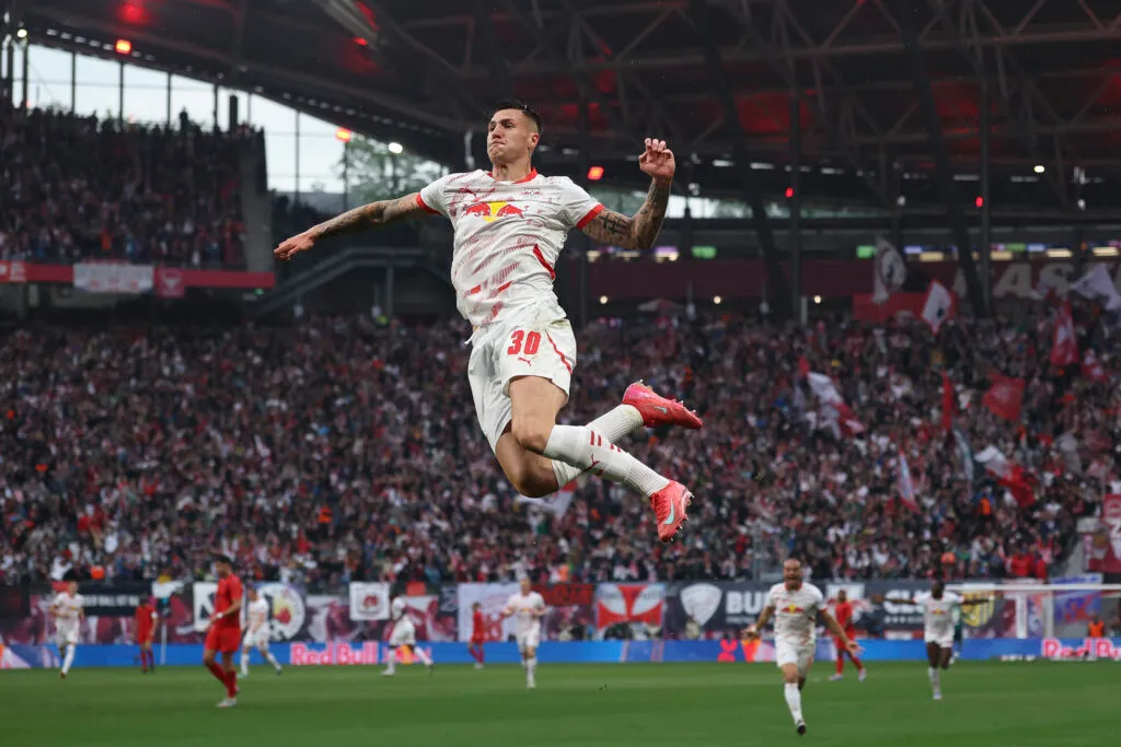 RB ライプツィヒ v FC バイエルン ミュンヘン - ブンデスリーガ' title='プレミアリーグの移籍市場が正式にオープンしたら、チェルシーは5人の選手と契約する必要がある