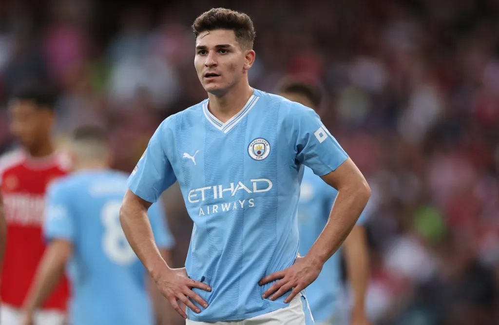 Арсенал сутыкнуўся з рашэннем Хуліяна Альварэса, калі Атлетыка Мадрыд набліжаецца