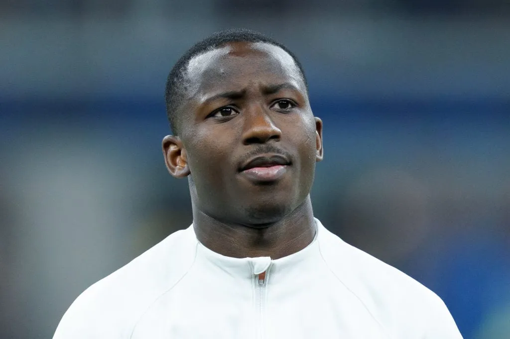 De president legt uit waarom Tottenham’s paus Matar Sarr niet bij Barcelona kwam