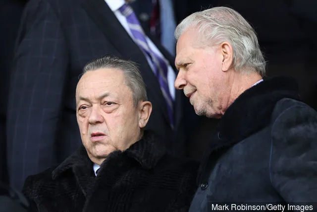 Nuova svolta nella potenziale acquisizione del West Ham quando il membro del consiglio Tripp Smith si dimette dalla società in seguito alle speculazioni di Paul Allen?