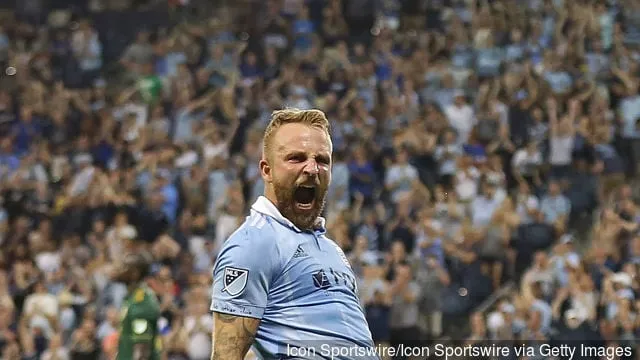 スポルティング・カンザスシティのフォワード、ジョニー・ラッセル君（7歳）は、8月に行われたMLSのポートランド・ティンバーズ対スポルティング・カンザスシティの試合の後半にゴールを決めた後、大歓声を上げた。' title='「再契約してください」：ダービー・カウンティのファンはジョニー・ラッセルの復帰を望んでいる