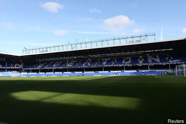 Gesamtansicht des Stadions vor dem Spiel – Goodison Park' title='Bericht: Everton stellt Jürgen Klinsmanns Sohn Jonathan vor Gericht, da Antonee Robinson Interesse weckt