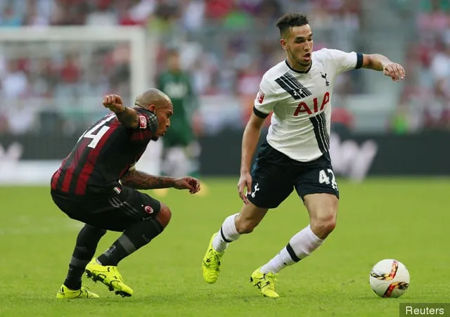 Tottenham' title='Rapporto: Nabil Bentaleb si avvicina alla conclusione dell'accordo per l'uscita degli Spurs mentre lo Schalke fa un'offerta nuova e migliorata