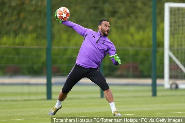 미셸 보름(Michel Vorm)이 트위터를 통해 토트넘 홋스퍼에 메시지를 보냈다.