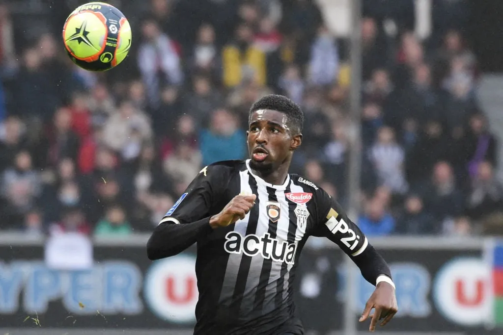 Cho Tottenham Marseille Angers' title='Die Mutter des 35-Millionen-Pfund-Stars erklärt, warum er nicht zu Liverpool oder West Ham wechselte