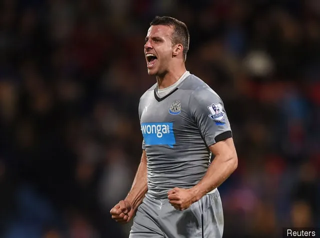 Entinen puolustaja Steven Taylor osuu Newcastle Unitediin