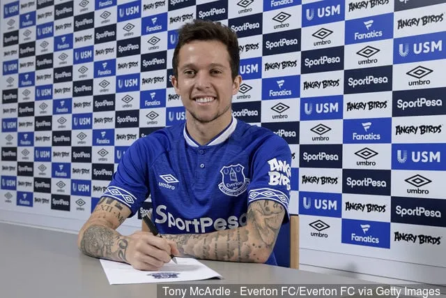 Справаздача: Бернард адхіліў эмацыйнае вяртанне ў Атлетыка Мінейра дзеля пераезду ў Эвертан