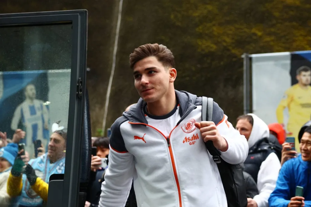 Хуліян Альварэс на мяжы клубнага рэкорду за 70 мільёнаў фунтаў стэрлінгаў, зорка Манчэстэр Сіці ўзгадняе асабістыя ўмовы з новай камандай