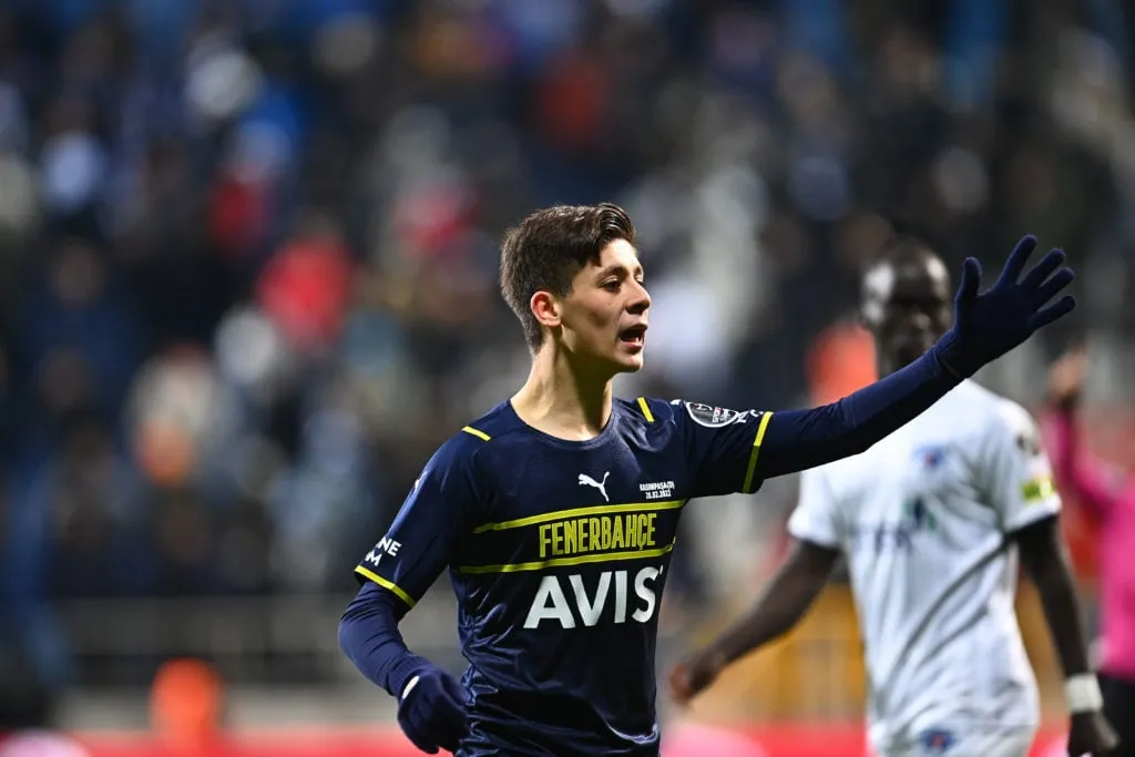 Raportti kertoo, miksi Arsenal voi hankkia tulevan 'maailmantähden' Arda Gulerin vain 4 miljoonalla punnalla