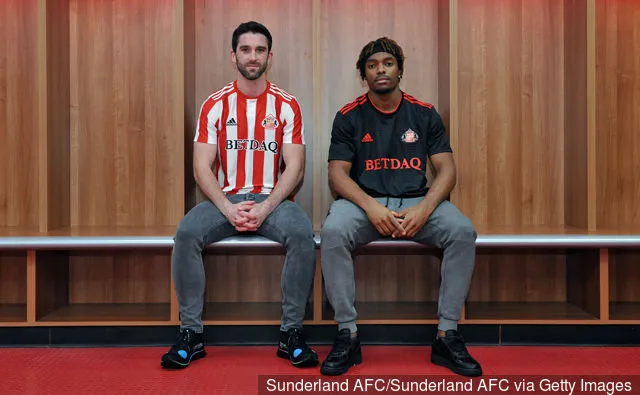 Заўзятары 'Сандэрленда' адрэагавалі на тое, што Казайя Стэрлінг з 'Тотэнхэма' зноў застаўся без увагі