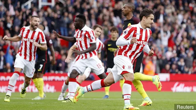 Stoke City' title='Stoke Cityn ei pitäisi enää yrittää pitää kiinni Bojan Krkiciasta