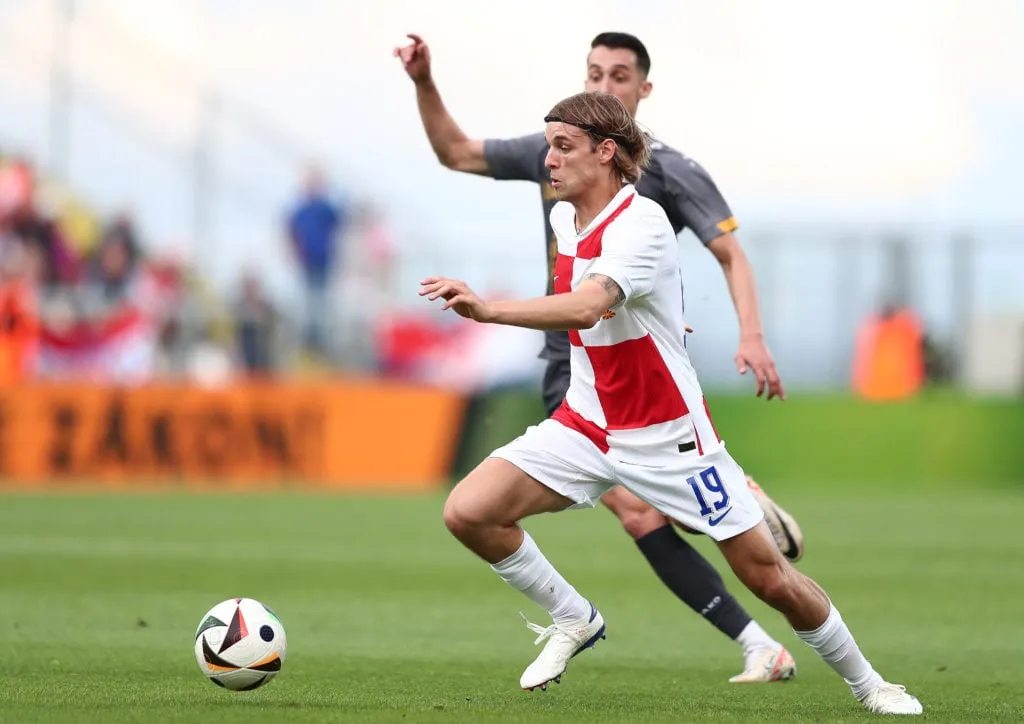 El as del Ajax excluido de los entrenamientos y se perdió el fichaje del Tottenham el año pasado