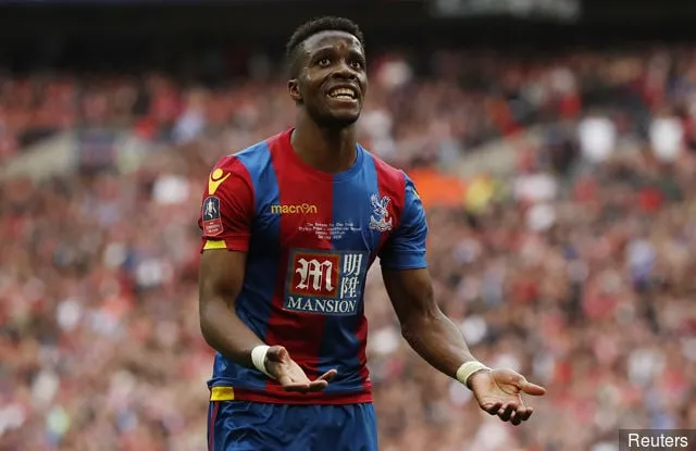 Kristálypalota' title='Jelentések: Wilfried Zaha távozást kér az európai futballért, 15 millió fontot szeretne a Spurstől