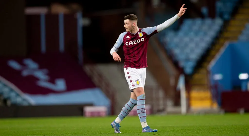 Directeur verkocht ‘uitzonderlijke’ voetballer aan Aston Villa, Prem-rivalen wilden hem