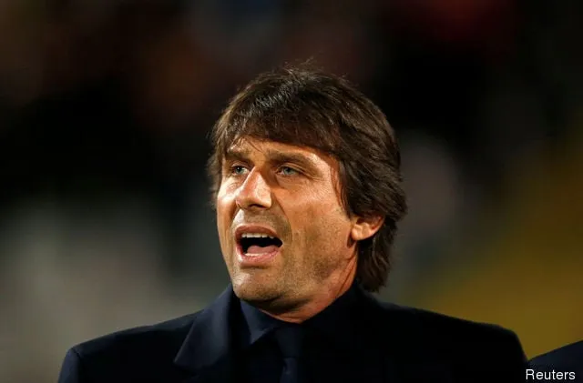 Italien' title='Rapport: Ex-Sunderland-mannen Asamoah Gyan kan återvända till England Chelsea intresserad