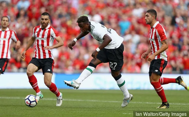 Andy Cole sostiene la ricerca del Newcastle contro Divock Origi del Liverpool