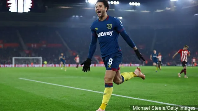 Felipe Anderson von West Ham United feiert, nachdem er beim Premier-League-Spiel zwischen Southampton FC und West Ham United in St. Mary das zweite Tor seiner Mannschaft erzielt hat' title='Marlon Harewood erhebt große Behauptungen über West Ham-Star Felipe Anderson