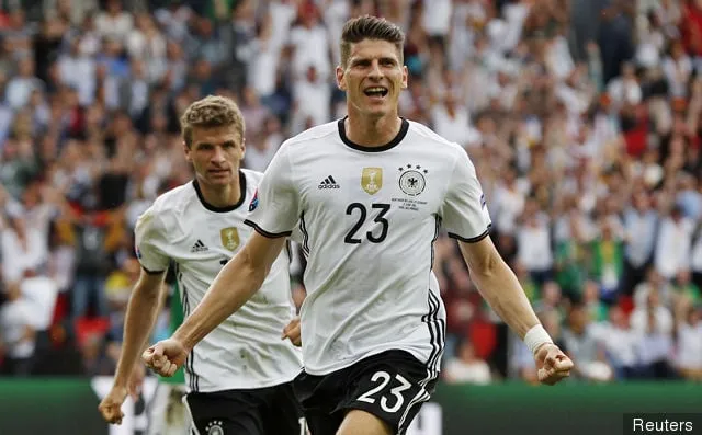 West Hamin pitäisi hankkia Mario Gomez sen jälkeen, kun on kerrottu, ettei tämä ole toivottu Fiorentinalle