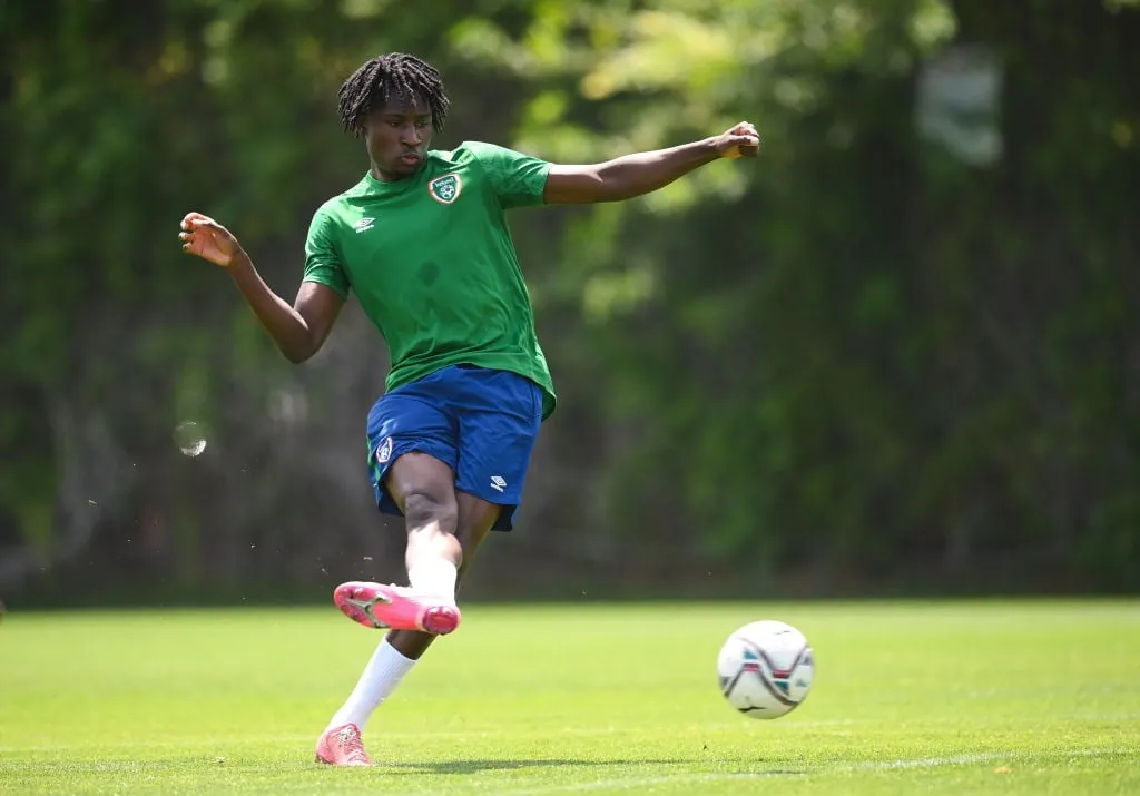 Les Rangers pourraient recruter le frère du joueur du Celtic en janvier et affronter la bataille de Liverpool