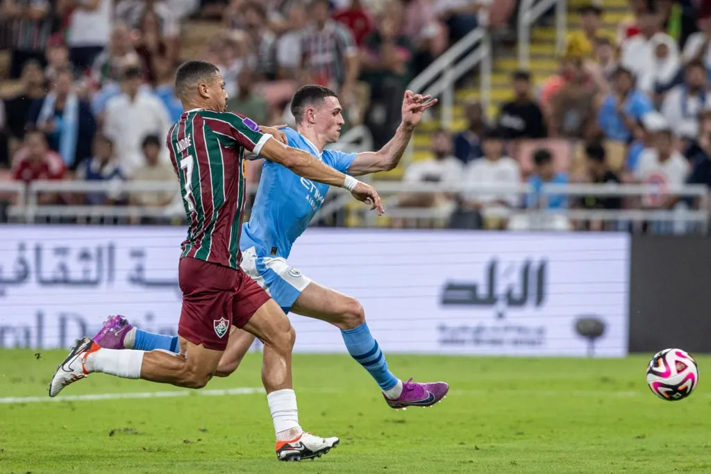 Wolves inngår en avtale på 21 millioner pund for brasiliansk ess knyttet til Liverpool og Manchester United