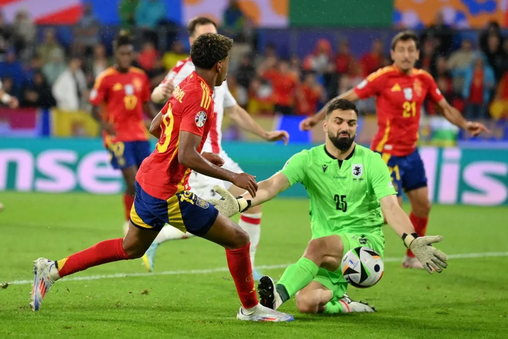 Tottenham Hotspuria tukeva asiantuntija tukee seuraa Guglielmo Vicario tilalle La Liga -tähdellä