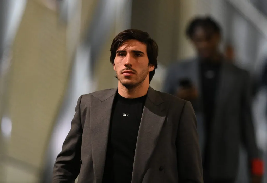 Навіны трансферу 'Ньюкасл Юнайтэд': Шака Хіслоп адрэагаваў на прэтэнзіі Сандра Таналі