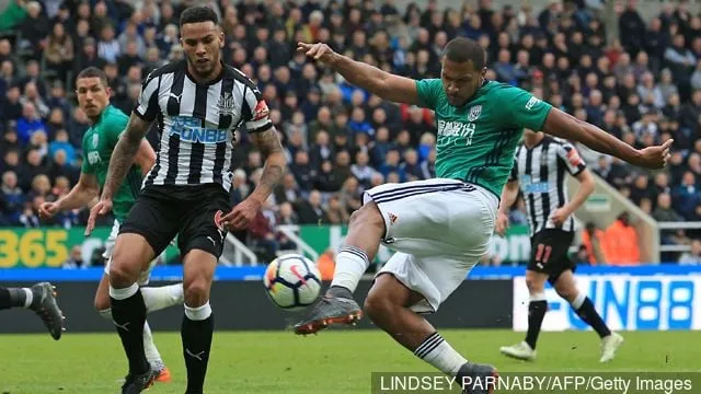 'Slip af'; West Brom-fans diskuterer West Ham-tilknyttede Salomon Rondon