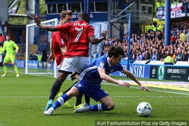 7 maj 2017 Hillsborough Stadium Sheffield Yorkshire England; EFL Championship fotboll Sheffield Wednesday mot Fulham FC; Sheffield Wednesdays Kieran Lee fälls av...' title='Vem är Neeskens Kebano? Fem fakta om Fulham-mannen Sheffield Wednesday är enligt uppgift i förhandlingar för att skriva på